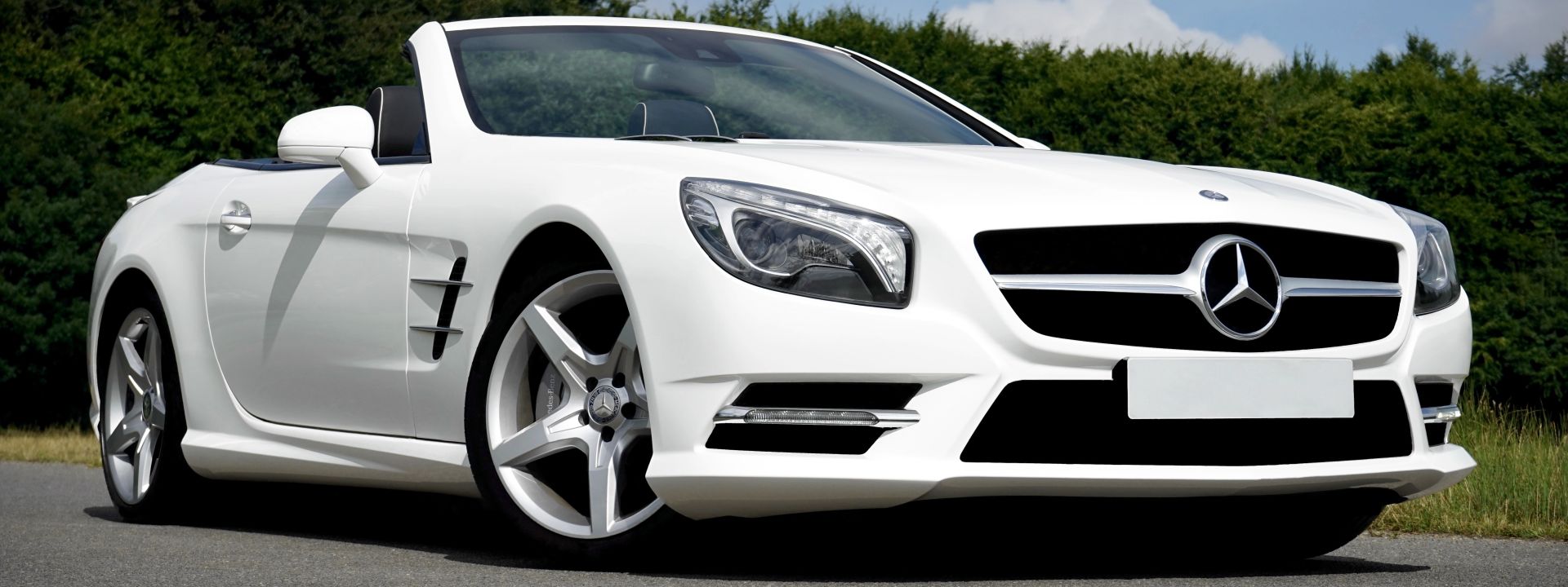 Mercedes car lease is available for SL class